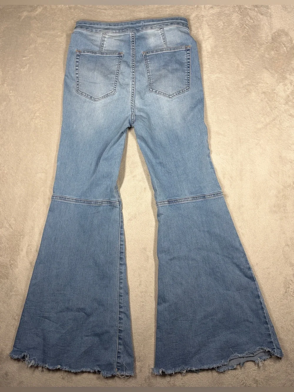 Free People We the Free Light Blue Wash Cropped Flare High Rise Boho Jeans 26